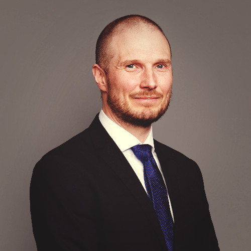 Truls Ove Karlsen er advokat i Kreditorforeningen og har skrevet en artikkel om reklamasjon